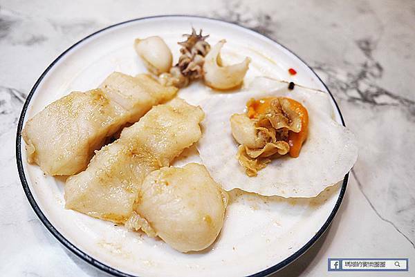 中山區火鍋【一品府御膳鍋物】香氣逼人的麻油鍋&香濃起司牛奶鍋/錦州街火鍋推薦/台北美食