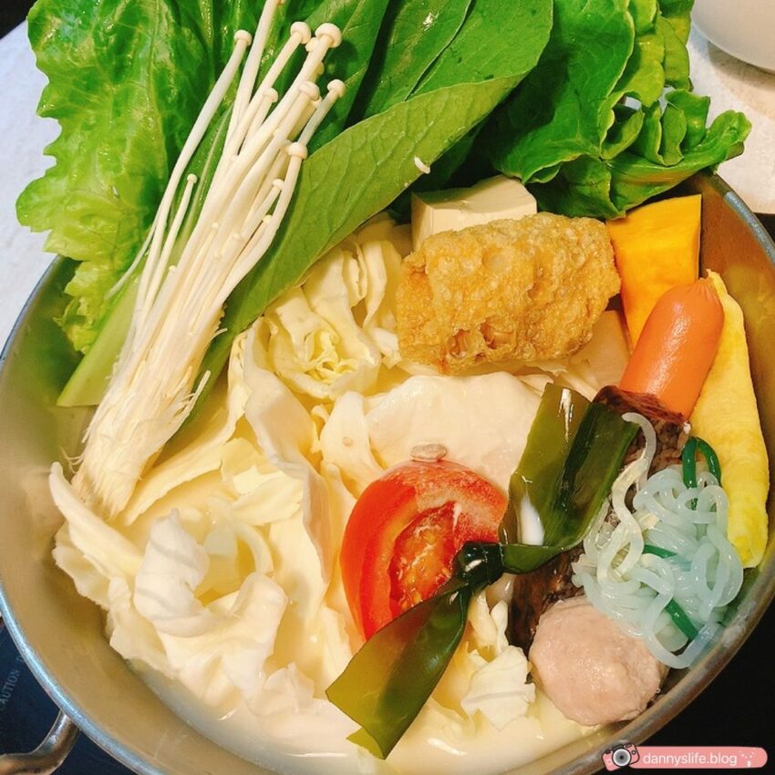 大安區平價小火鍋，便宜價格吃到高級肉品。高質感裝潢、多肉植物佈置～丹尼的吃喝玩樂～