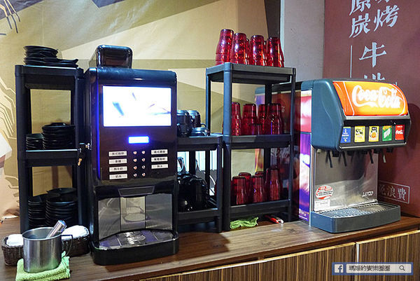 新莊牛排【辛巴原味炭烤牛排】振興加碼送和牛/用三倍券搶好康/歡樂吧自助無限