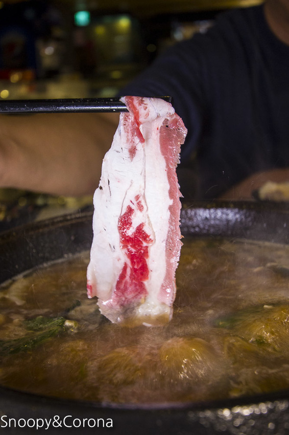 【台北美食】中山區火鍋推薦｜中山區聚餐推薦｜丼賞和食日本料理&嗨蝦蝦三杯醉蝦石頭火鍋林森旗艦店～全台第一間三杯醉蝦石頭火鍋的第一品牌