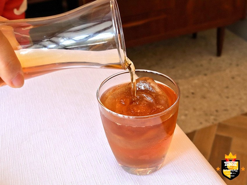 台南牛排/全台首間老屋門市/庭園式獨棟建築/濃濃復古懷舊風/全店使用美國牛/桌邊服務細心周到-「王品牛排台南健康店」