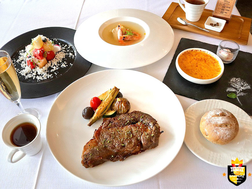 台南牛排/全台首間老屋門市/庭園式獨棟建築/濃濃復古懷舊風/全店使用美國牛/桌邊服務細心周到-「王品牛排台南健康店」