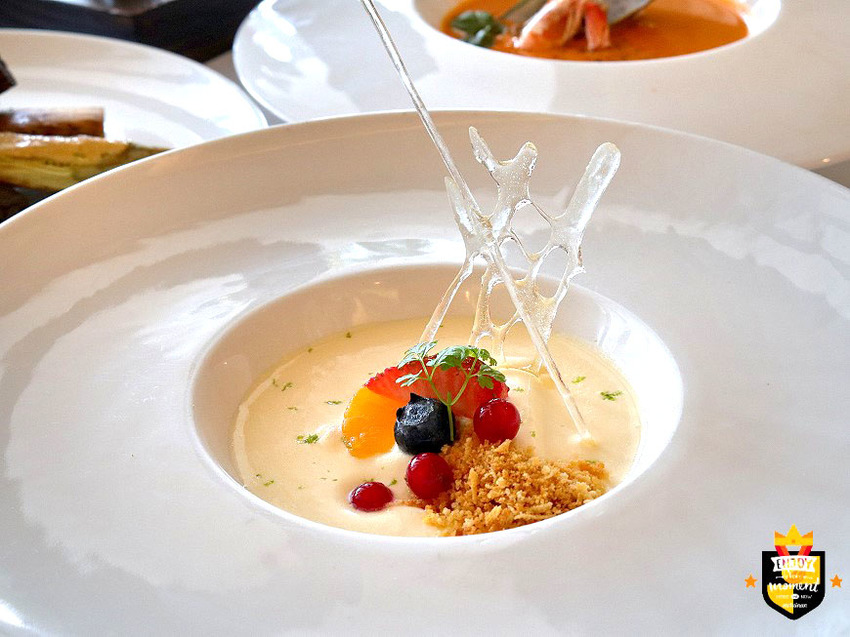 台南牛排/全台首間老屋門市/庭園式獨棟建築/濃濃復古懷舊風/全店使用美國牛/桌邊服務細心周到-「王品牛排台南健康店」