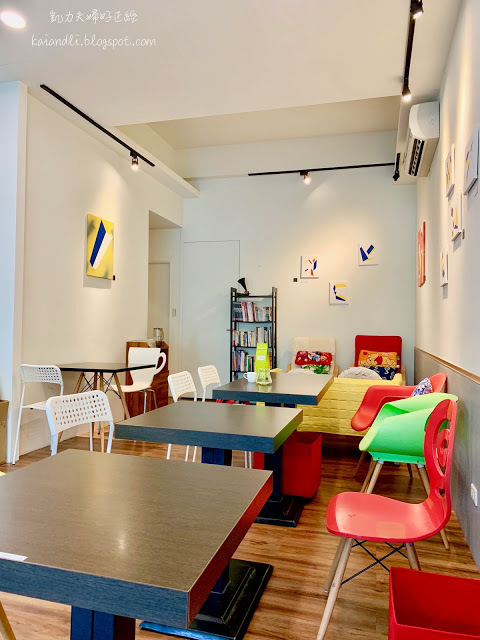 【高雄前鎮咖啡館 】分號咖啡 Semicolon Café|座落城市角落,有個性的咖啡館,讓人待一個下午都不膩。