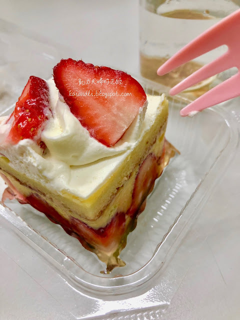 【高雄前鎮咖啡館 】分號咖啡 Semicolon Café|座落城市角落,有個性的咖啡館,讓人待一個下午都不膩。