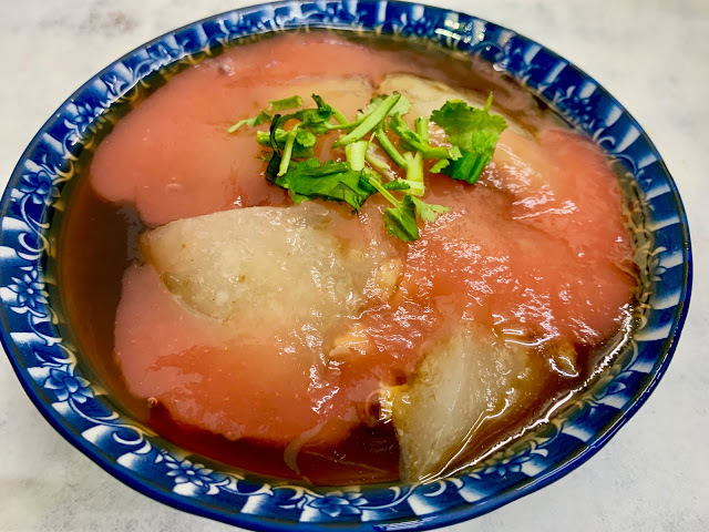 【高雄鹽埕小吃】新高肉圓|飄香一甲子,筍香肉圓+香菇肉羹,便宜又好吃