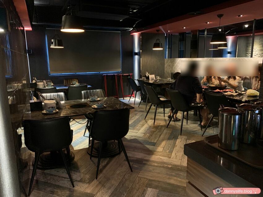 麻辣鴛鴦鍋│豐富自助吧＆高級和牛吃到飽！疫情期間，外帶/外送多人套餐組合優惠～丹尼的吃喝玩樂 dannyslife.blog