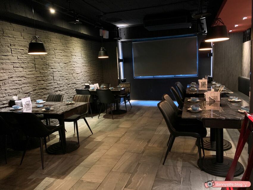 麻辣鴛鴦鍋│豐富自助吧＆高級和牛吃到飽！疫情期間，外帶/外送多人套餐組合優惠～丹尼的吃喝玩樂 dannyslife.blog