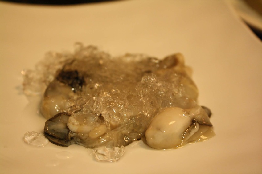 【松江南京美食】石撈麻辣鴛鴦鍋-和牛、牛小排、藍鑽蝦...等多種高檔食材吃到飽,還有啤酒無限暢飲,聚餐的好選擇!