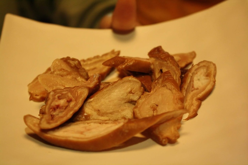 【松江南京美食】石撈麻辣鴛鴦鍋-和牛、牛小排、藍鑽蝦...等多種高檔食材吃到飽,還有啤酒無限暢飲,聚餐的好選擇!