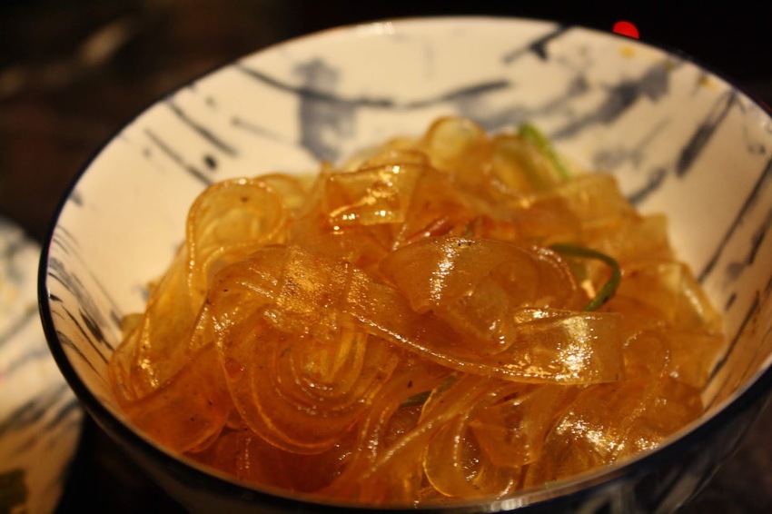 【松江南京美食】石撈麻辣鴛鴦鍋-和牛、牛小排、藍鑽蝦...等多種高檔食材吃到飽,還有啤酒無限暢飲,聚餐的好選擇!