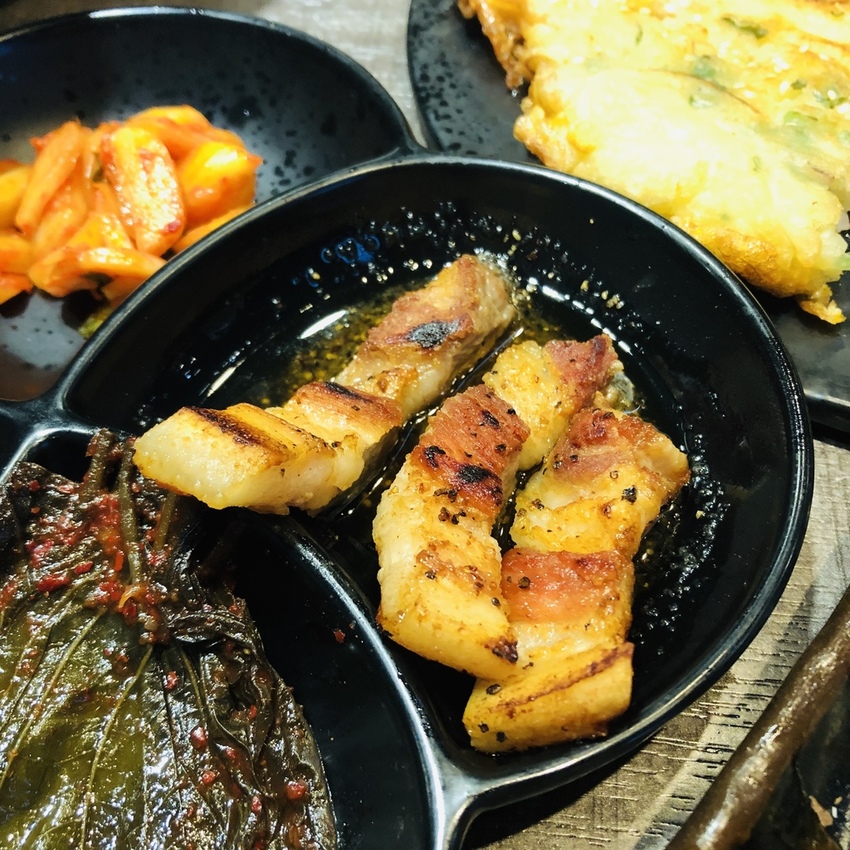 【新店美食】FUN鍋子|大坪林平價韓式餐廳、韓國烤肉、韓式炸雞 (16).JPG