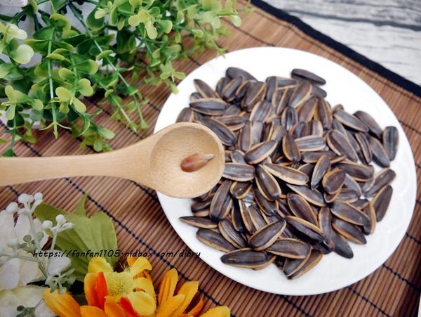 年節零食推薦【徽記煮瓜子】年售出逾4,000噸 超過1,500億顆煮瓜子 #五種口味 #葵瓜子 (8).JPG