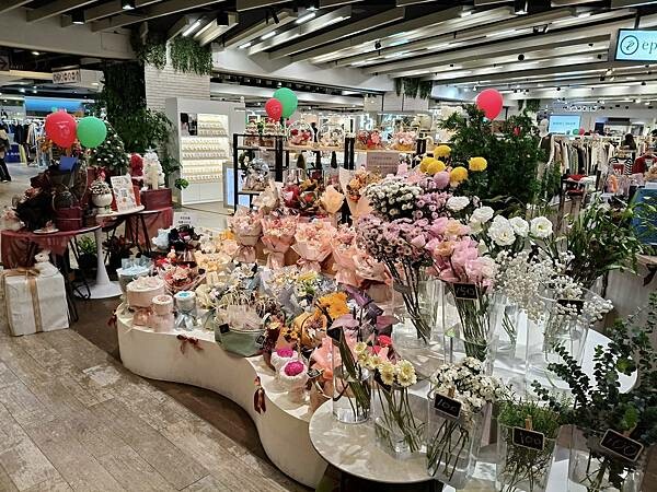 板橋車站2樓成真咖啡~環球百貨~