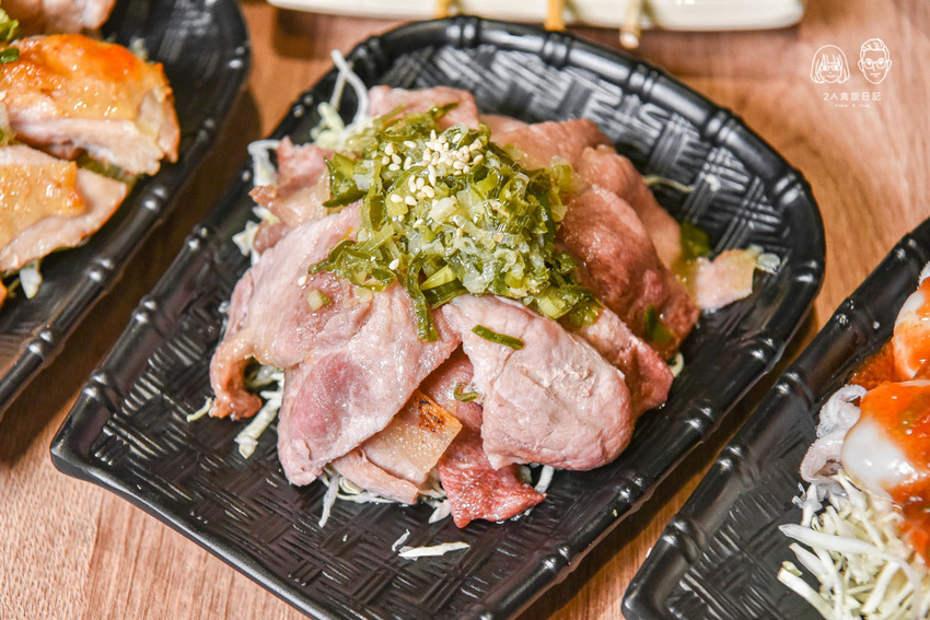 就醬子烤吧東山店-台中北屯區美食-鄰近大坑步道的平價串燒燒烤餐廳，新品鹹蛋炒泡麵超濃郁！