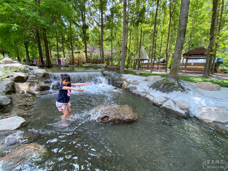 楓樺台一渡假村(台一生態休閒農場)全台唯一花神廟,40000坪花園綠地,四季花卉美不勝收~森林戲水,泳池沙池,親