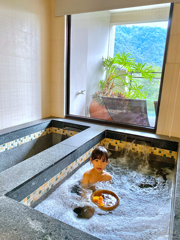 楓樺台一渡假村(台一生態休閒農場)全台唯一花神廟,40000坪花園綠地,四季花卉美不勝收~森林戲水,泳池沙池,親