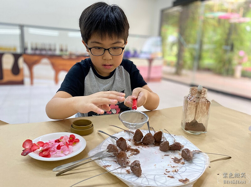 楓樺台一渡假村(台一生態休閒農場)全台唯一花神廟,40000坪花園綠地,四季花卉美不勝收~森林戲水,泳池沙池,親