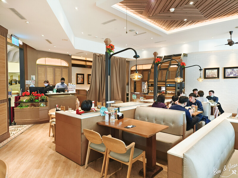 PappaRich金爸爸馬來西亞餐廳》正宗馬來西亞風料理，全世界超過100家店風靡十餘國， 南洋料理咖哩、沙爹、