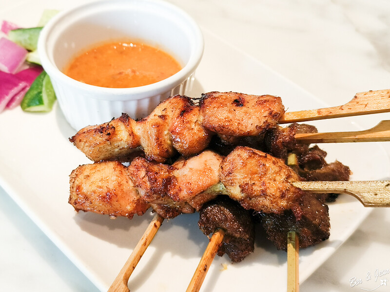 PappaRich金爸爸馬來西亞餐廳》正宗馬來西亞風料理，全世界超過100家店風靡十餘國， 南洋料理咖哩、沙爹、