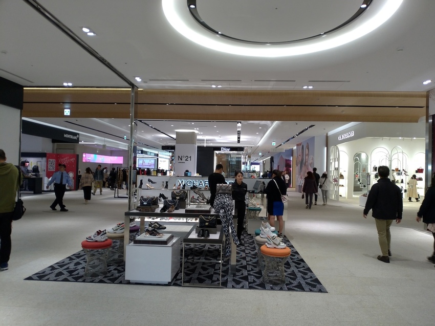 P_20191226_115357_vHDR_Auto.jpg P_20191226_115357_vHDR_Auto.jpg