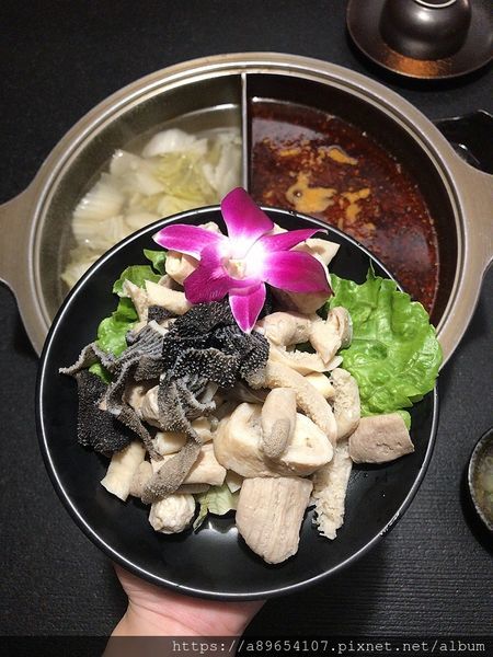 3BAC7177-BA53-400E-B571-B4EAC8743920.jpeg 3BAC7177-BA53-400E-B571-B4EAC8743920.jpeg