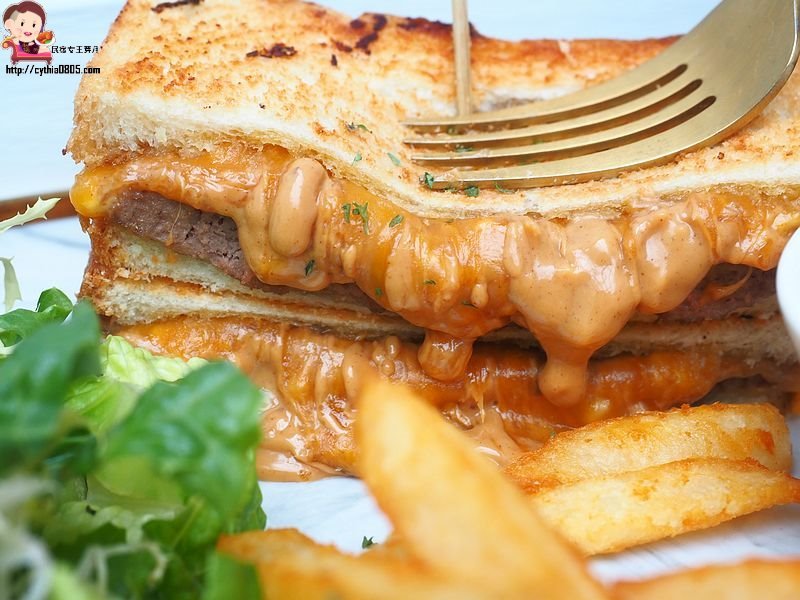 桃園藝文特區美食-日食 Eclipse cafe 藝文店-花生融岩吐司太邪惡,早午餐.甜點都有水準 (邀約) @民宿女王芽月-美食.旅遊.全台趴趴走