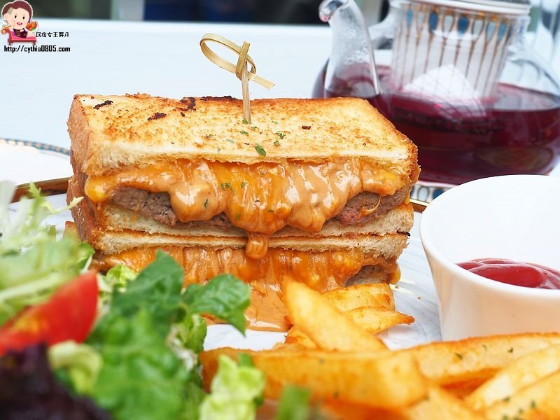 桃園藝文特區美食-日食 Eclipse cafe 藝文店-花生融岩吐司太邪惡,早午餐.甜點都有水準 (邀約) @民宿女王芽月-美食.旅遊.全台趴趴走