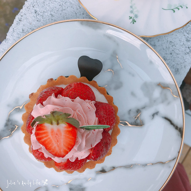 brunch,Eclipse cafe,下午茶,午餐,咖啡,日食,日食 eclipse cafe,日食 eclipse cafe 藝文店,日食咖啡,日食桃園,早午餐,桃園,桃園 下午茶,桃園日食,桃園藝文特區,氣泡飲,焗烤飯,甜點,義大利麵,藝文特區,藝文特區 早午餐,藝文特區咖啡,蛋糕 @跟著Julie一起走吧