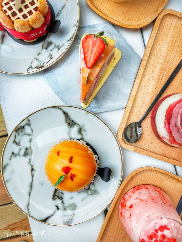 brunch,Eclipse cafe,下午茶,午餐,咖啡,日食,日食 eclipse cafe,日食 eclipse cafe 藝文店,日食咖啡,日食桃園,早午餐,桃園,桃園 下午茶,桃園日食,桃園藝文特區,氣泡飲,焗烤飯,甜點,義大利麵,藝文特區,藝文特區 早午餐,藝文特區咖啡,蛋糕 @跟著Julie一起走吧