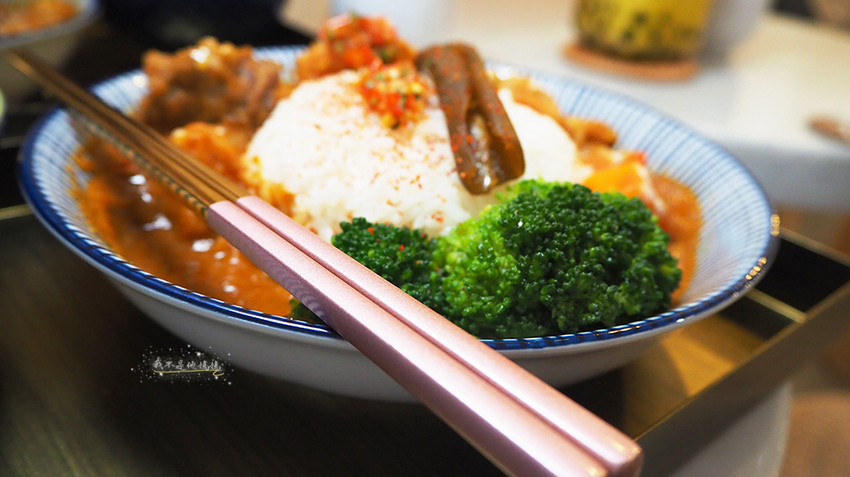 來時the wric,來時,中山區平價美食,中山區平價咖哩,中山區平價下午茶,中山暫不限時 台北,中山站咖哩匠,中山站咖哩,朝富,中山站逛街