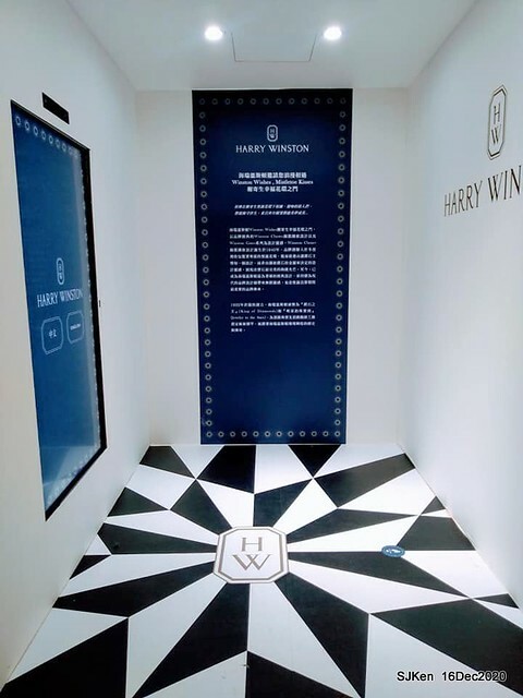 Christmas street decoration of Taipei 101, Taipei,Tawan,SJKen,Dec16,2020.