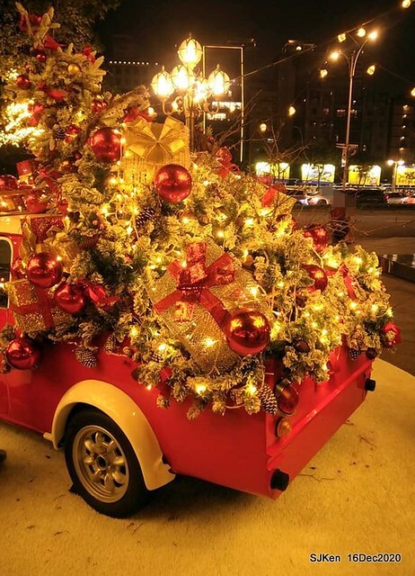 Christmas street decoration of Taipei 101, Taipei,Tawan,SJKen,Dec16,2020.