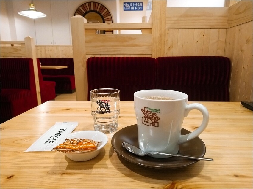 [分享]客美多咖啡 Komeda‘s Coffee市府店