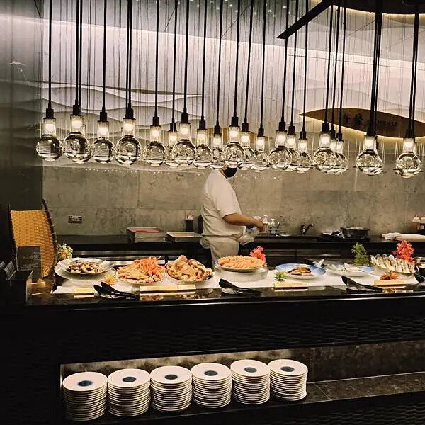 台北旭集和食集錦信義店~特色料理~豐富多樣~主打日式料理吃到