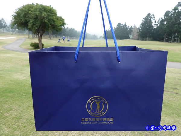 全國花園鄉村俱樂部-四季廳伴手禮禮盒 (1).jpg