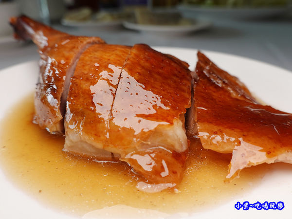 櫻桃鴨腿-四季中餐廳 (1).jpg