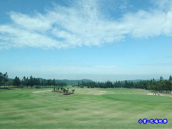 苗栗-全國花園鄉村俱樂部-高爾夫球場 可賞夜景 (2).jpg