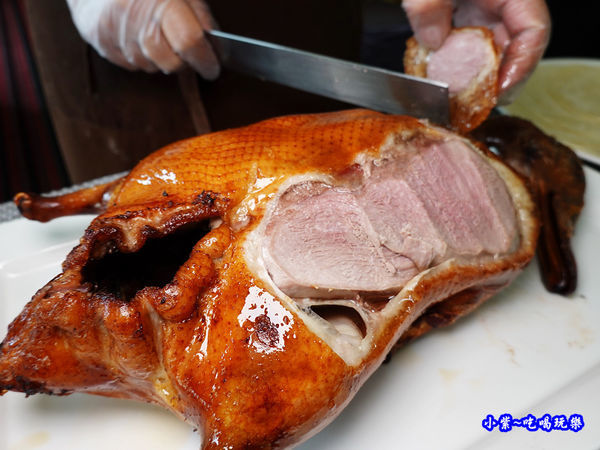 主廚片鴨秀-四季中餐廳 (3).jpg