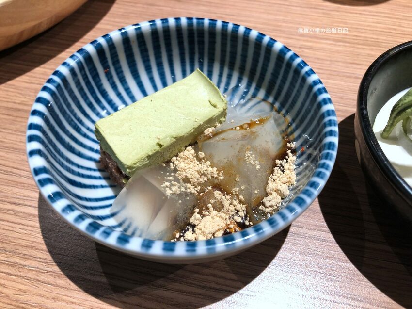 【新竹美食】涮乃葉新竹大魯閣湳雅店，日式火鍋涮涮鍋吃到飽，咖哩烏龍麵、抹茶牛奶霜淇淋超好吃！內文附詳細菜單價位介紹。 @熊寶小榆の旅遊日記