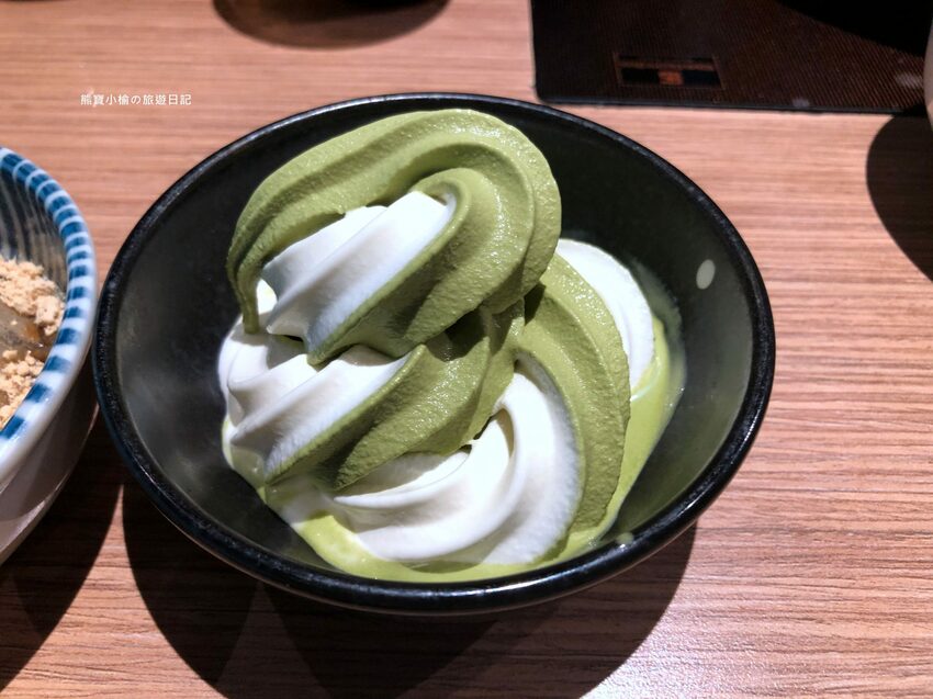 【新竹美食】涮乃葉新竹大魯閣湳雅店，日式火鍋涮涮鍋吃到飽，咖哩烏龍麵、抹茶牛奶霜淇淋超好吃！內文附詳細菜單價位介紹。 @熊寶小榆の旅遊日記