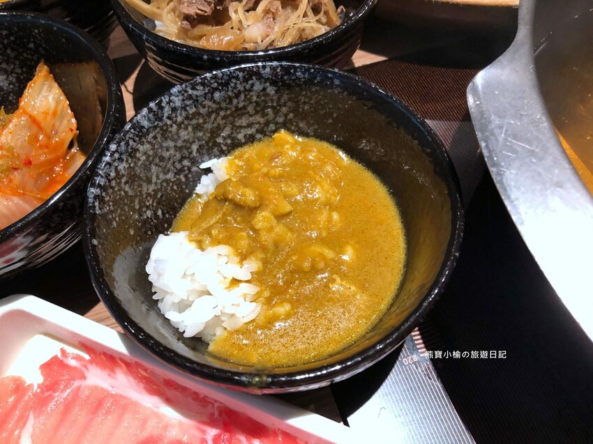 【新竹美食】涮乃葉新竹大魯閣湳雅店，日式火鍋涮涮鍋吃到飽，咖哩烏龍麵、抹茶牛奶霜淇淋超好吃！內文附詳細菜單價位介紹。 @熊寶小榆の旅遊日記