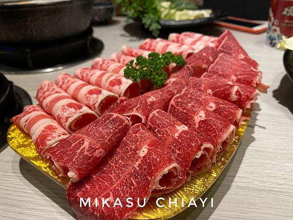 PRIME牛小排、PRIME霜降牛、雪花松阪豬 雙重肉魂 燒瓶子。大肆の鍋 菜單介紹 菜單照片 菜單分享 嘉義店 嘉義旅遊食記 2022壽星優惠嘉義