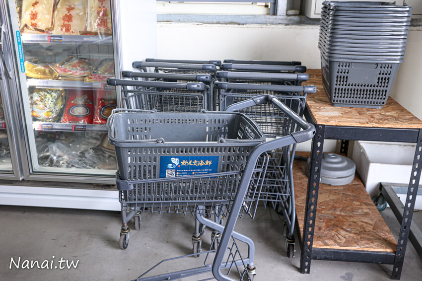 花壇這間水產超好買!活體泰國蝦,布袋鮮蚵,夯肉套餐組合,千種商品任你挑,優惠時段買一送一必搶