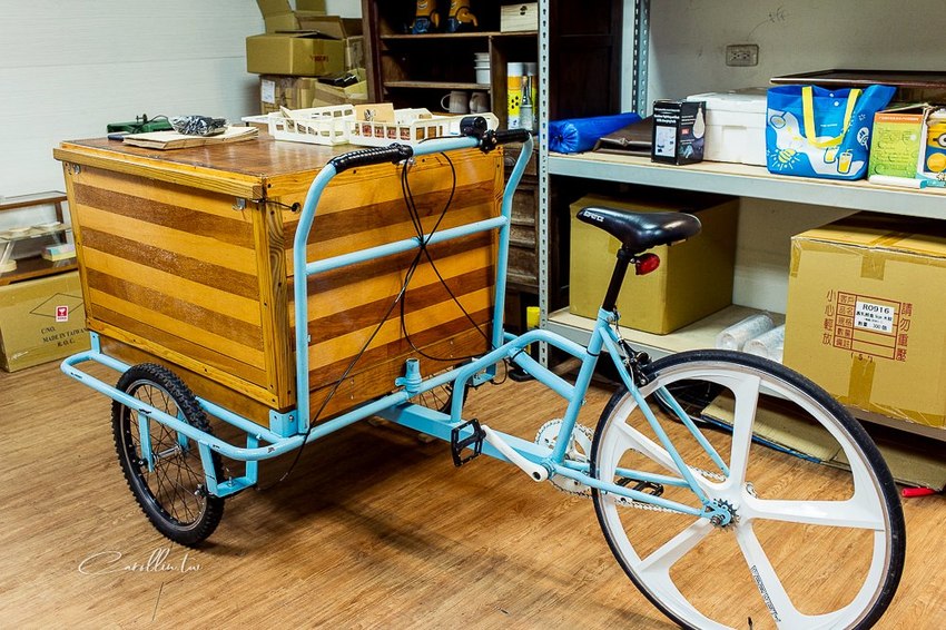 《Douzi 美術館站 舞圓人文會館》咖啡配菜脯 台灣味咖啡館 - 卡琳。摸魚兒趣