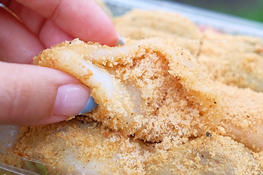 康家手工客家麻糬。低調一攤神祕藏市場，限時不到3小時被搶光，傳統古早味手工麻糬每日超限量！ @蹦啾♥謝蘿莉 La vie heureuse