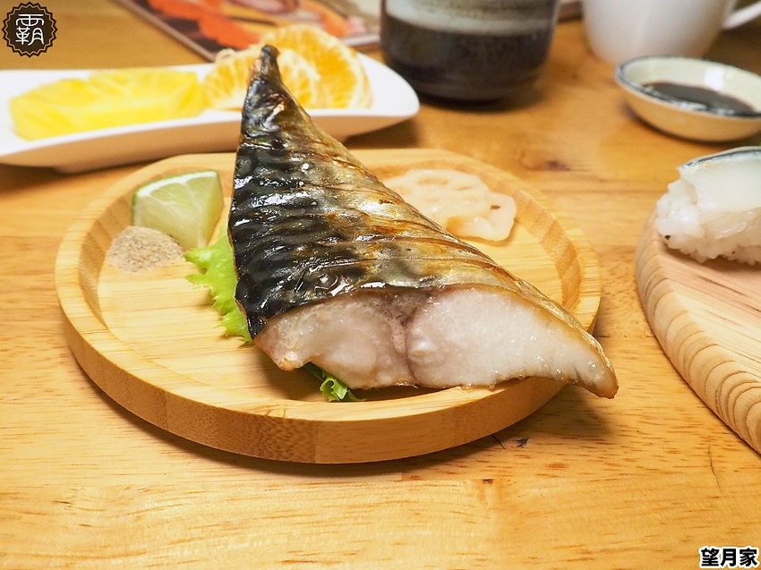 台中平價壽司、烏龍麵定食,望月家有美美和服可穿搭拍照打卡~