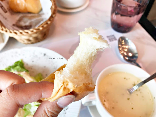 【台中 清水】AileRoy Kitchen-艾萊羅伊廚房，FOOD ARTIST 食之藝術家，坐落於清水小鎮的意法餐廳，餐點好吃，高貴不貴，適合約會聚餐💕💕💕