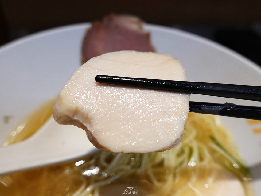 【大角拉麵】雞清湯柚香拉麵，新竹東門市場必嚐美食