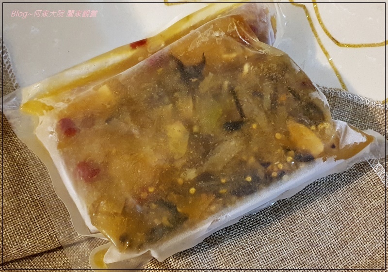 湘承私廚 東北酸白菜鍋+藥膳麻辣鍋+老罈酸菜鍋+金湯肥牛鍋(網購宅配小火鍋料理包推薦) 08.jpg